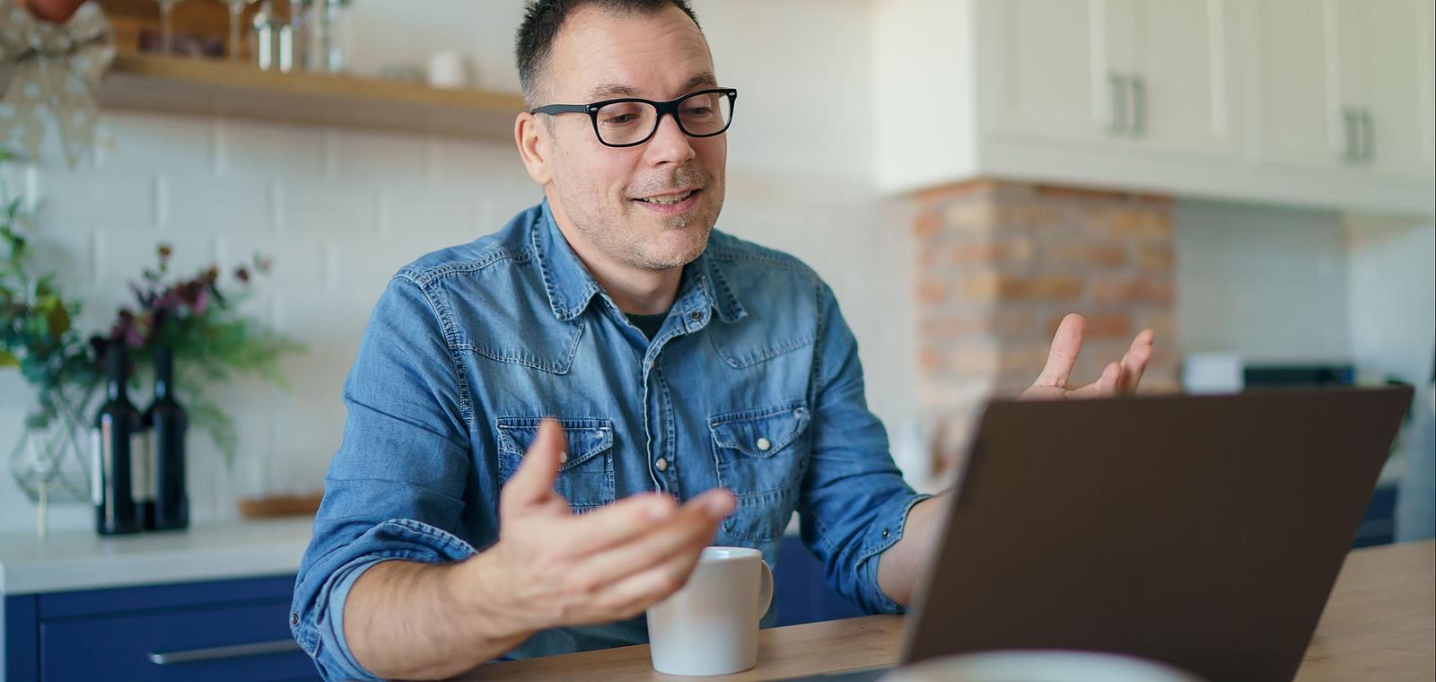 Les 4 postures clés du leader collaboratif à distance