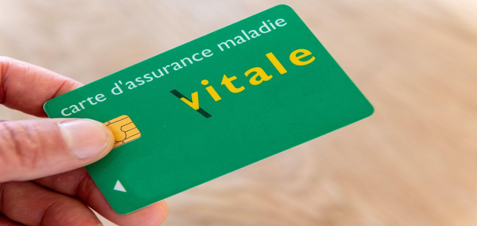 Je commande ma carte vitale sur mon compte ameli, c'est facile et rapide !