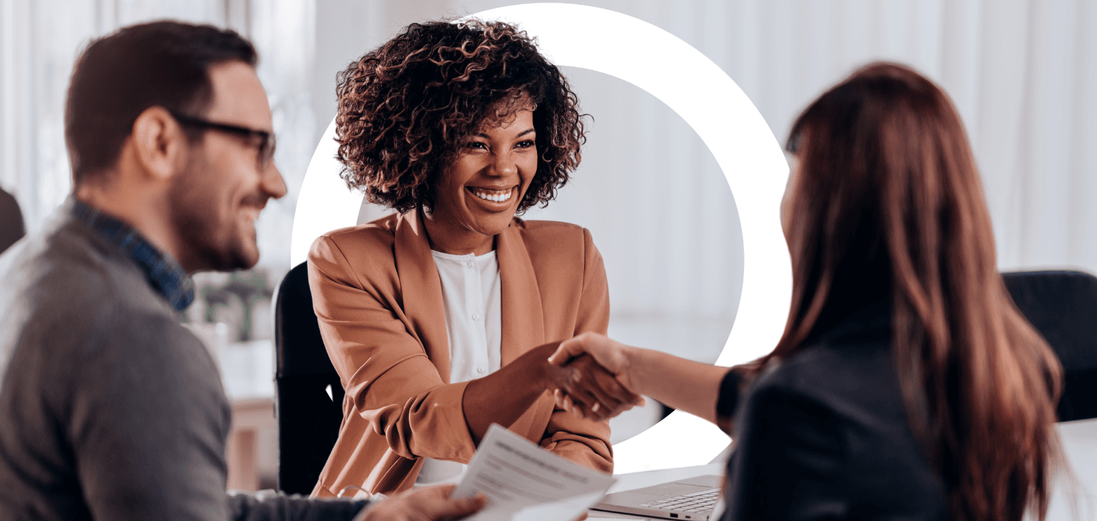 Les aides à l’embauche 2025 : maximisez votre plein potentiel !