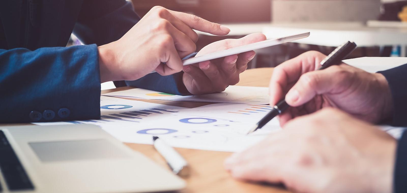 Comment les actualités Paie influencent-elles les finances des entreprises ?