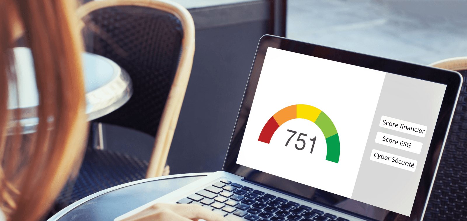 Pourquoi se contenter d’un scoring financier quand on peut voir l’ensemble du risque ?