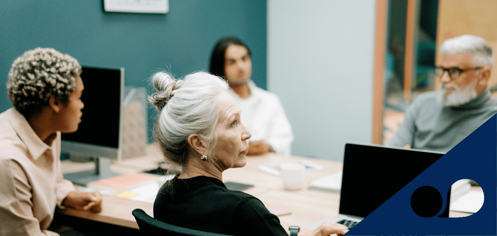 Coin RH | Inclusion des seniors en entreprise : quels enjeux pour les RH ?