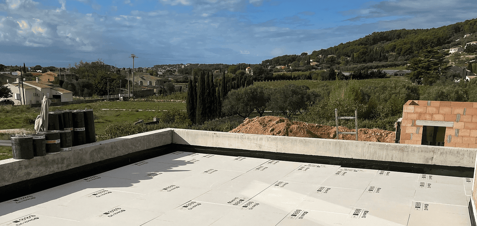 Rénovation de toitures-terrasses, innover avec les isolants sous vide