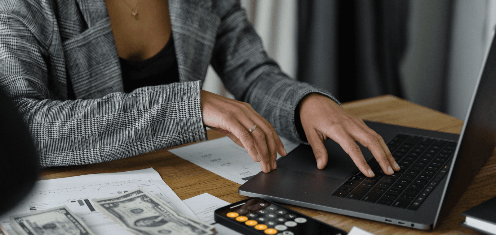 Changer de logiciel ou de prestataire de paie : et si c’était finalement plus simple que prévu ?