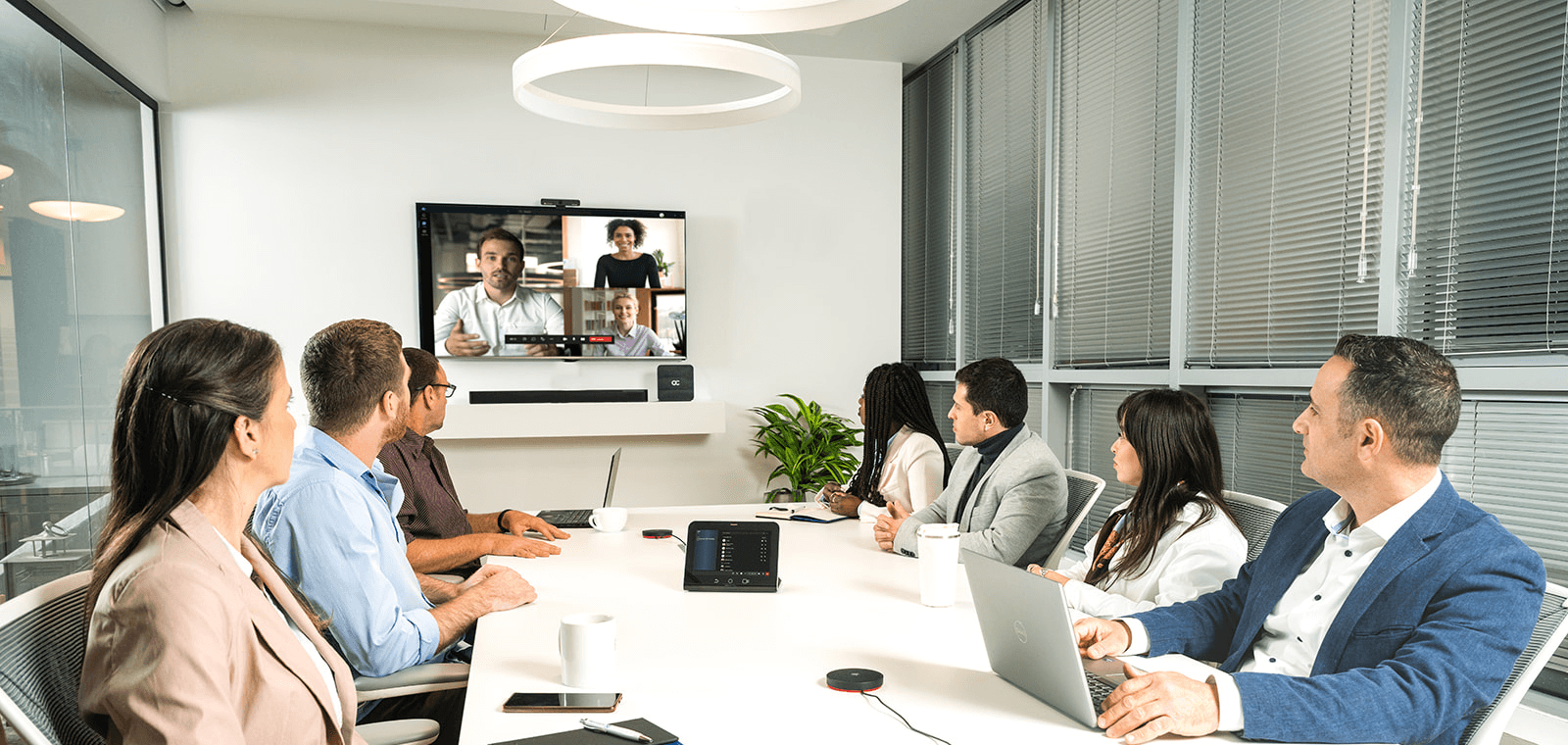 Salles de réunion Microsoft Teams : ce qu’il faut retenir du salon ISE et comment AudioCodes y répond